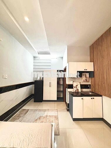 STUDIO FULL NỘI THẤT, THANG MÁY CỬA SỔ TRỜI GẦN CẦU NGUYỄN VĂN CỪ