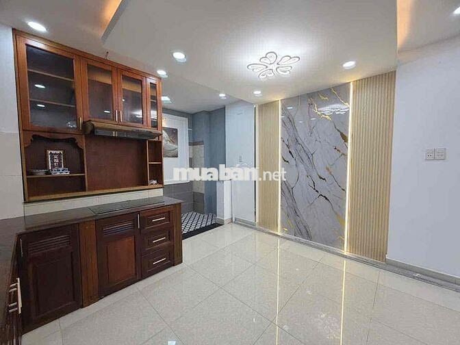 Nhà Bán 4x15,2 Hẻm 363// Đường Bình Trị Đông, Bình Tân.