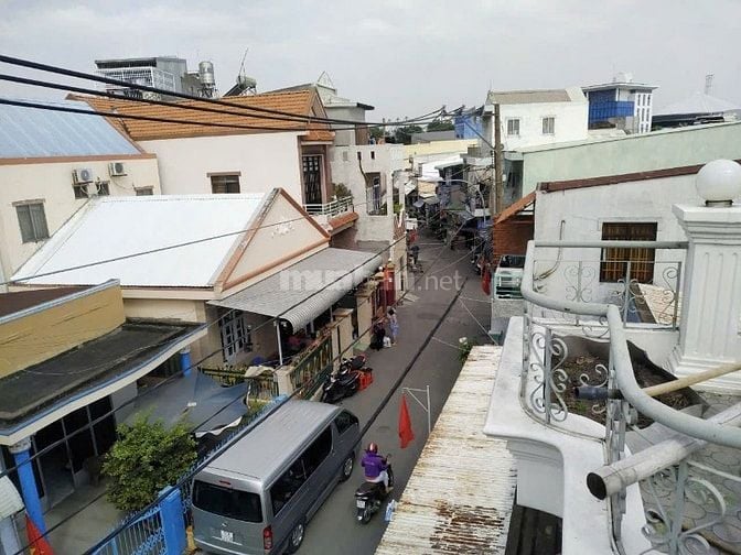 Bán nhà 1 trệt 2 lầu, Mặt tiền đường 10m, Thạnh Mỹ Lợi, Quận 2