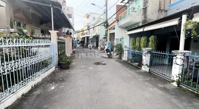 Bán nhà 1 trệt 2 lầu, Mặt tiền đường 10m, Thạnh Mỹ Lợi, Quận 2