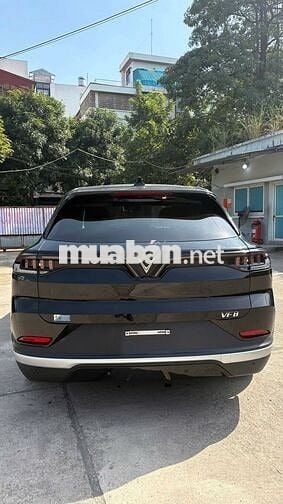 VinFast VF8 Eco 2023 Đen