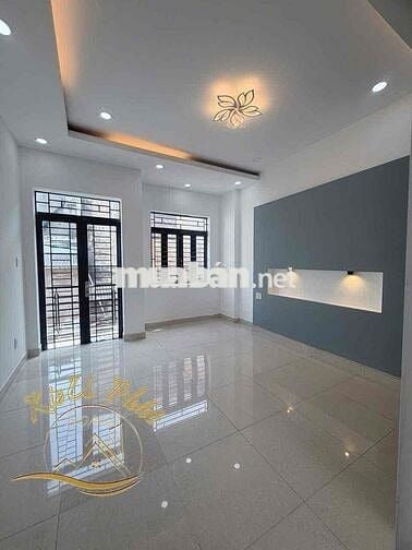 Nhà Bán 4x15,2 Hẻm 363// Đường Bình Trị Đông, Bình Tân.