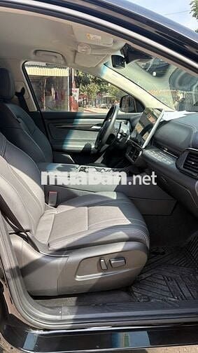 VinFast VF8 Eco 2023 Đen