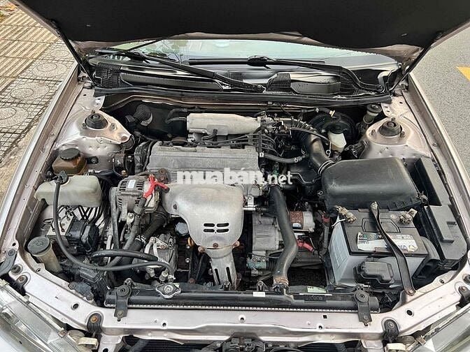 Toyota Camry GLI 2001