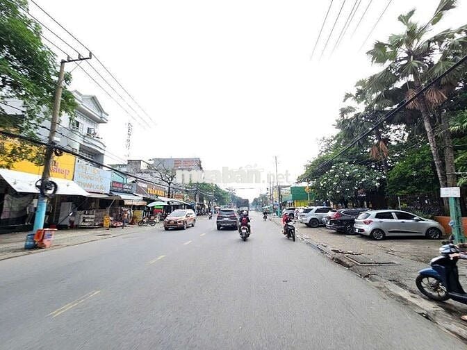 Nhà trọ 1 trệt 1 lầu kdc kế bên chợ Xóm Vắng và kcn Sóng Thần Dĩ An