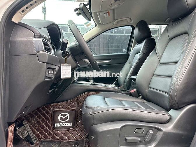 Mazda CX5 2023 Deluxe 2.0L, màu trắng,11.000 km