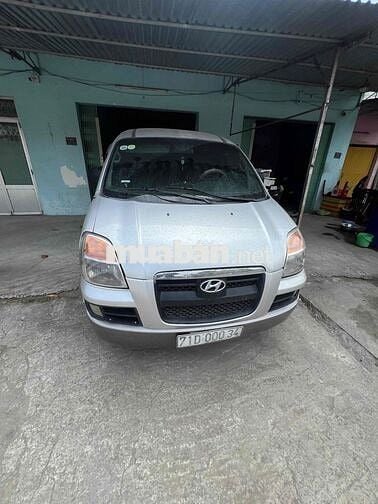 Hyundai Starex Van 800kg 2005 - 400000 km