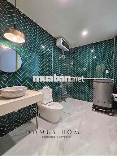 Căn hộ ban công Full nội thất - ngay trung tâm quận 7, khu ăn uống