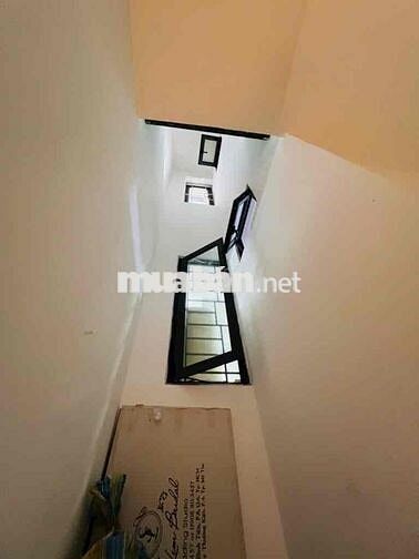 Bán rẻ bán nhanh mặt tiền Bình Tân giáp Tân Phú