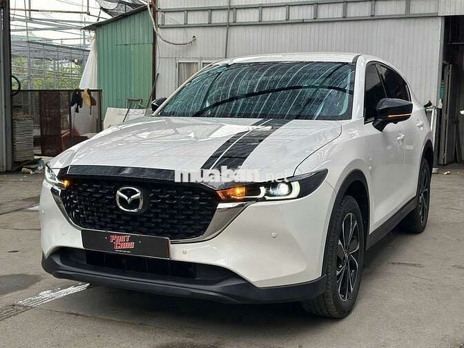Mazda CX5 2023 Deluxe 2.0L, màu trắng,11.000 km