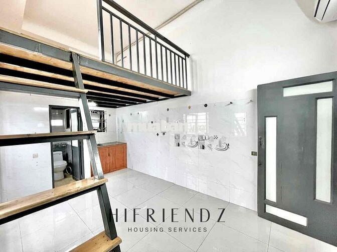 CĂN HỘ DUPLEX GÁC CAO MÁY LẠNH, CỬA SỔ TRỜI SIÊU RÔNG NGAY NGÃ TƯ 4 XÃ