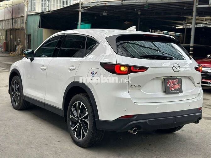 Mazda CX5 2023 Deluxe 2.0L, màu trắng,11.000 km