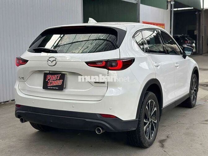 Mazda CX5 2023 Deluxe 2.0L, màu trắng,11.000 km