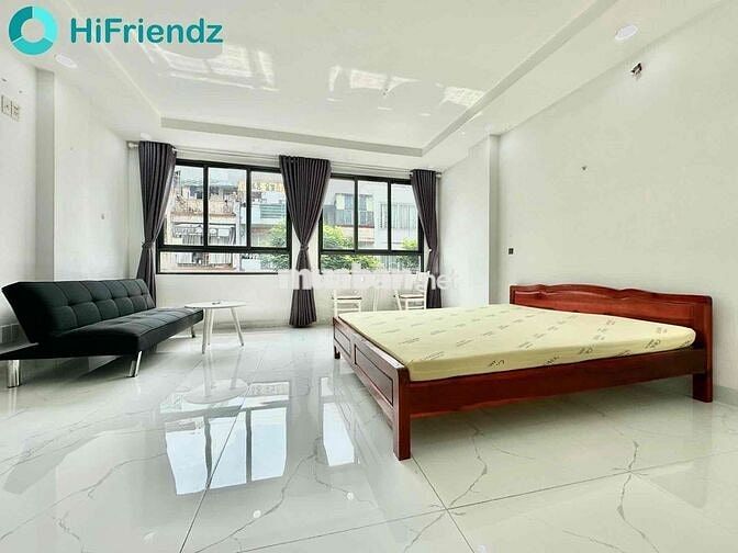 💫CĂN HỘ ĐÓN NẮNG TỰ NHIÊN_THANG MÁY, NUÔI PET_GẦN BỜ KÈ HOÀNG SA