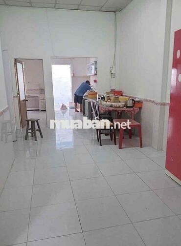 BÁN NHÀ CẤP 4 - 56m2  SỔ HỒNG RIÊNG, KHU VỰC QUẬN GIÁ 1TỶ35