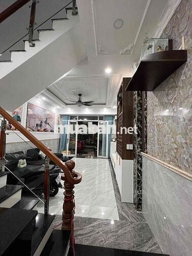 nhà chính chủ 4x12,5m 4 tầng Full Nội Thất hẻm xe hơi khu đồng bộ