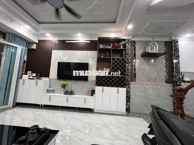 nhà chính chủ 4x12,5m 4 tầng Full Nội Thất hẻm xe hơi khu đồng bộ