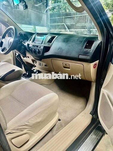Toyota Hilux 2014 Số sàn Đen 131637 km