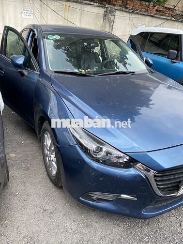Mazda 3 2017 1.5 AT - 50300 km