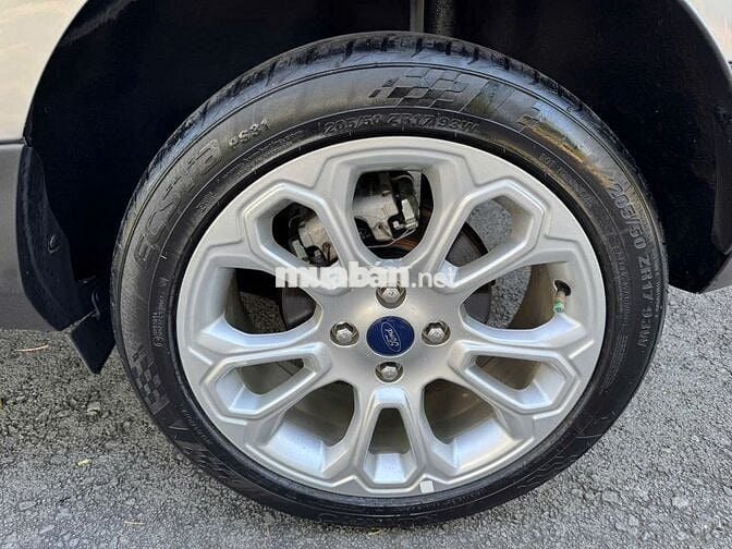 Ford EcoSport 2018 Titanium 1.5L AT - 100000 km