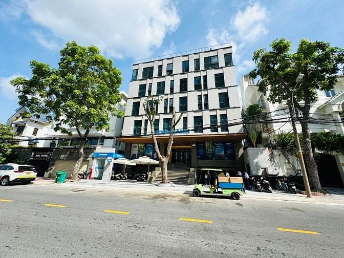 Khan hiếm xây cao Thảo Điền hầm 6 tầng 480m2 chỉ 110tỷ (20m X 24m) Q2