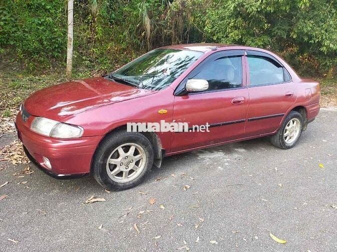 Mazda 323 Đỏ Số sàn