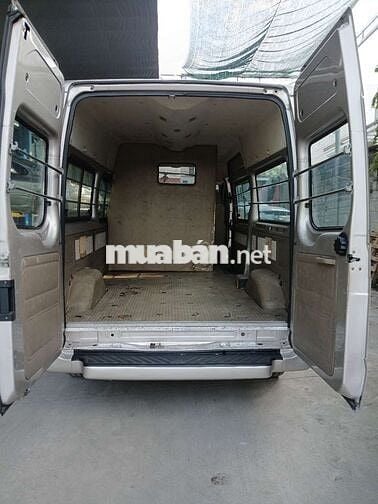 Ford Transit Van 6 chỗ Vàng cát