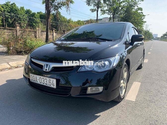 Honda civic dáng thể thao phiên bản đủ