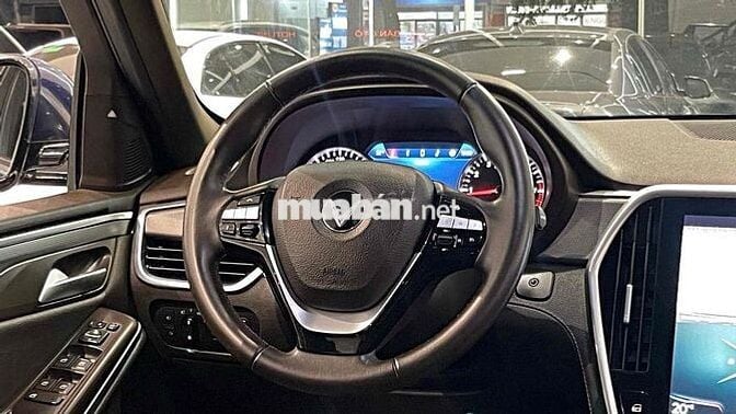 Vinfast Lux SA2.0 2020 Plus