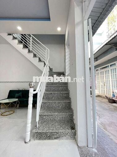 NGUYỄN VĂN BỨA DT: 8m-8,5m giá 370tr