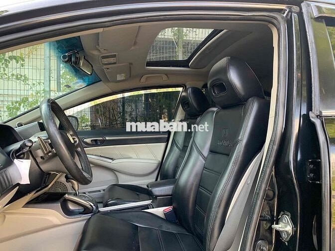 Honda civic dáng thể thao phiên bản đủ