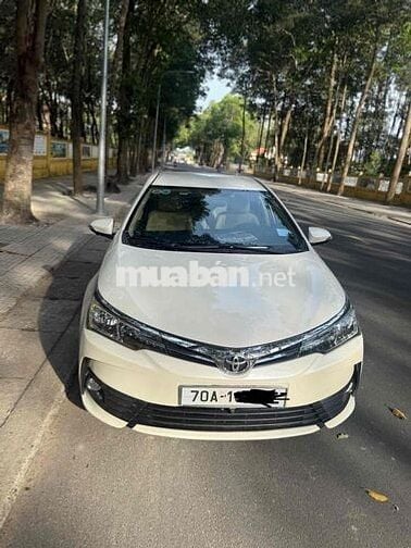 Toyota Corolla Altis 2018 2.0 CVT-i - 80000 km