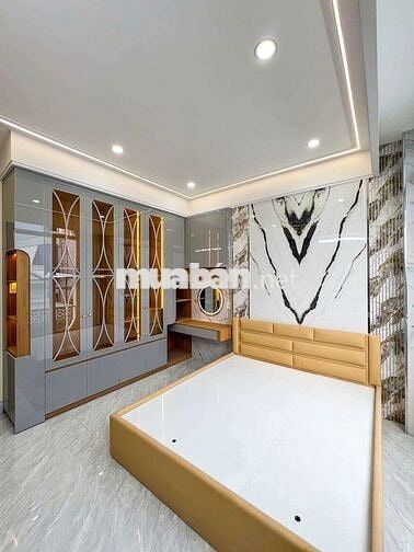 NHÀ 2 LẦU XÂY MỚI - HẺM 137 HOÀNG QUỐC VIỆT