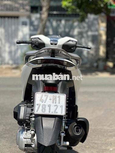 Honda SH 160i 2025 Trắng 1000 km
