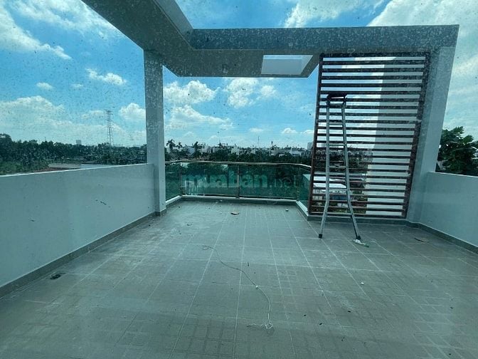 CHO THUÊ NHÀ VÀO Ở NGAY 1 TRỆT 2 LẦU 3PN 4WC, ĐƯỜNG 8, HẺM 652 Q13