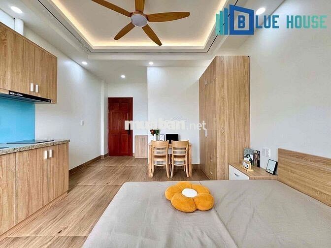 STUDIO BAN CÔNG THOÁNG MÁT GẦN BÌNH THẠNH PHÚ NHUẬN