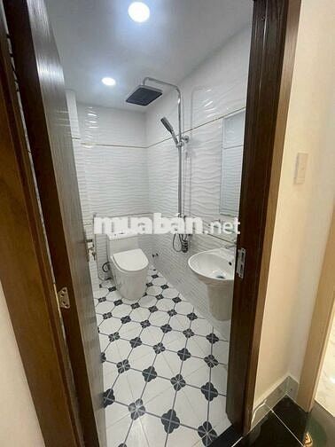 Cho thuê nhà 3PN, Hẻm 1 trục cách 50m ra Mặt Tiền Nguyễn Văn Khối