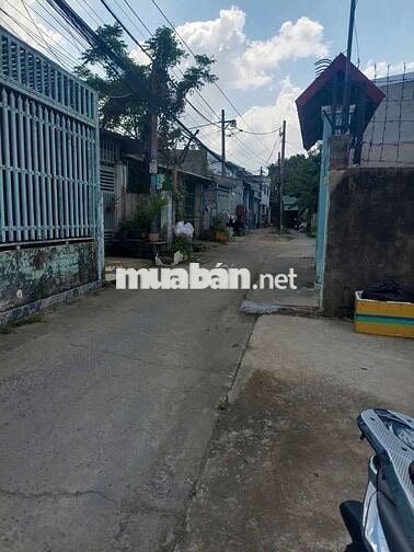 Nhà DT 5x9 đúc 1 trệt 1 lầu hẻm 3m gần đường Nguyễn Thị sáu