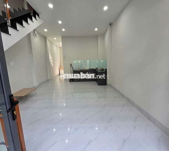 Nhà nguyên căn xây mới có 3 phòng ngủ riêng biệt 3WC Ngay Phần Mêm Q12