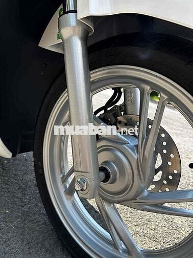 Honda SH 160i 2025 Trắng 1000 km