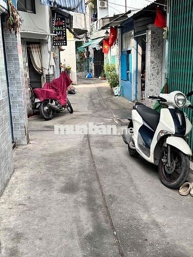 NHÀ 2 TẦNG LÔ GÓC NGAY THPT NGÔ GIA TỰ – BÌNH ĐÔNG – PHƯỜNG 15 – QUẬN