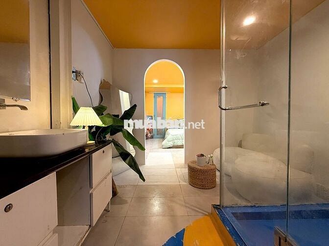 CHO THUÊ PHÒNG GIÁ RẺ ĐẸP FULL NỘI THẤT CÓ PHÒNG KHÁCH TÁCH BẾP QUẬN 3