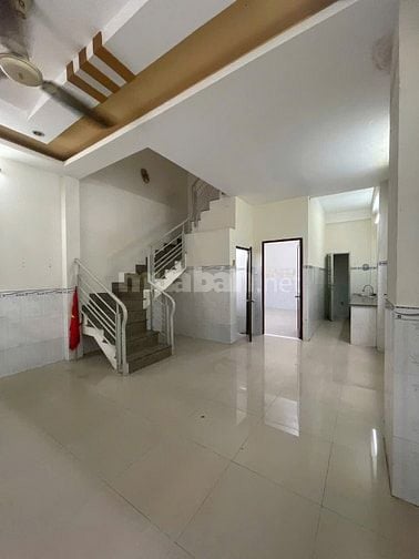 80m2! Bán nhà 2 tầng HXH 6m Nguyễn Thái Sơn, P5. Emart Phan Văn Trị.