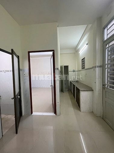 80m2! Bán nhà 2 tầng HXH 6m Nguyễn Thái Sơn, P5. Emart Phan Văn Trị.