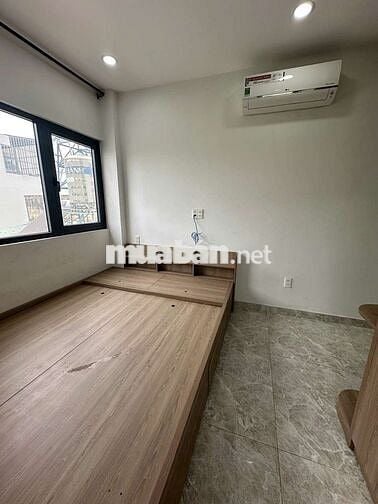 Phòng máy lạnh cửa sổ đường số 21 p8 Gò Vấp ngay Quang Trung vô