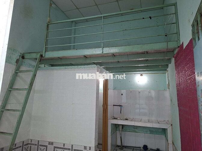 Phòng trọ 12m3 đường Bùi Quang Là