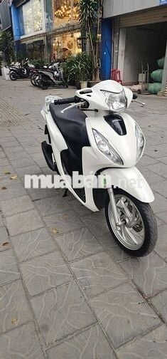 Honda Vision 2020 màu Trắng