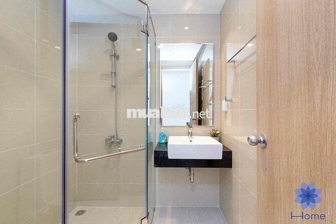 Ở ngay 2PN/2WC đầy đủ nội thất tầng cao thoáng Golden Mansion