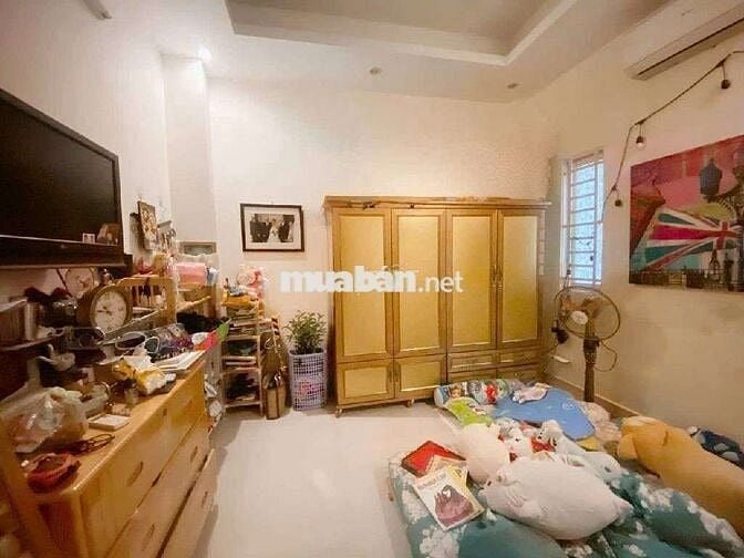 Nhà sát mặt tiền Trần Huy Liệu, xây 4 tầng bê tông cứng, 4 PN 7 tỷ