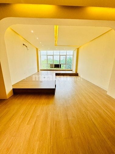 2 MT Trần Não & 8L, LG 50m, VH 40m2, DTĐ 92m2, DTSD 460m2: 1H 1T 3L ST